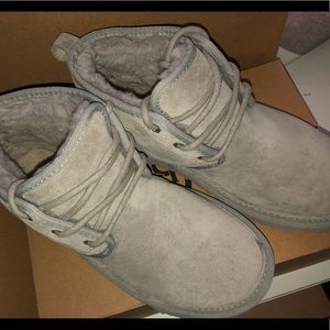 GRAY NEUMEL CHOPD UGGS